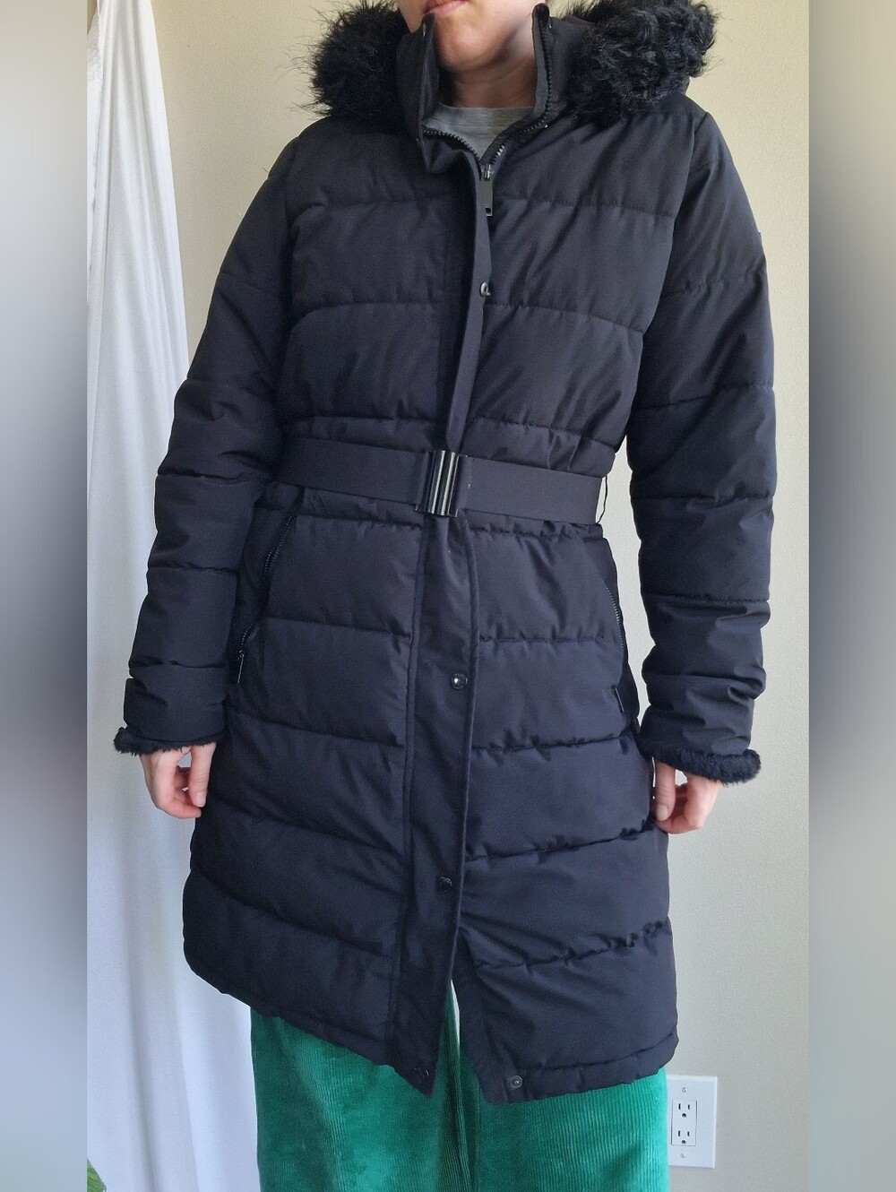Black Quilted Belted Puffer Coat with Faux Fur Trim